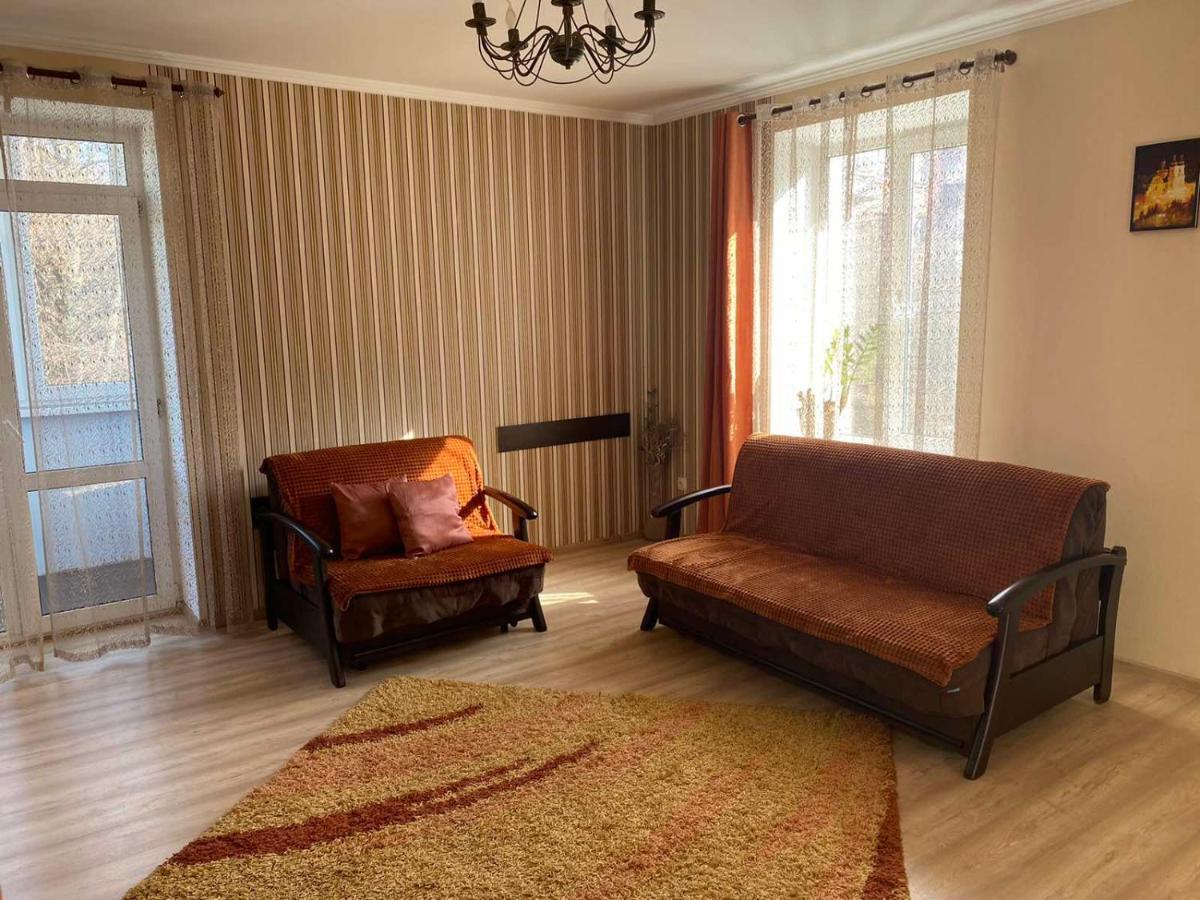 Апартаменты Центр,Возле Макдоналдс Vinnytsja Buitenkant foto